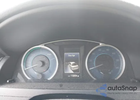 2016 Toyota Camry Hybrid Le z USA, uszkodzony, nr VIN 4T1BD1FK4GU190587